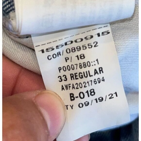 Abercrombie & Fitch 90s Straight Ultra High Rise Jeans Size 33 Light Wash Distre - Picture 11 of 12